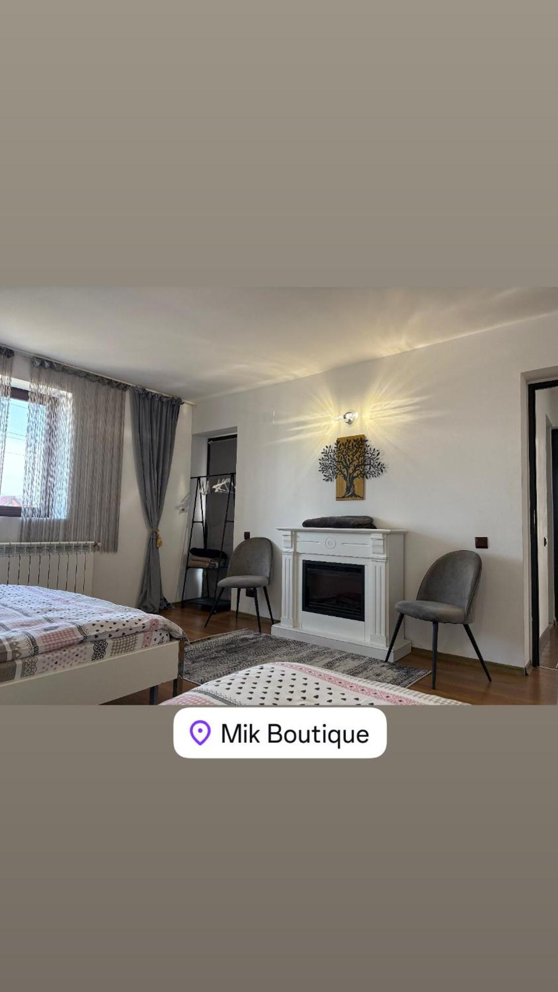 Vila Mik Guesthouse Săcele Exteriör bild